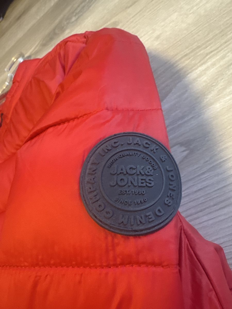 Jack & Jones Giacche: Veste Jack and Jones XL – Usato da Montreux venduto da luc_w7cx 3