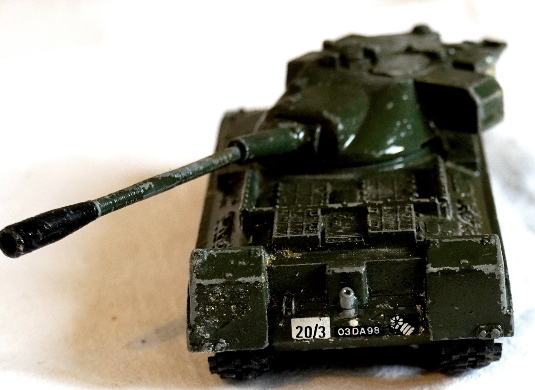 Corgi Toys Kit di modellismo & Modellini statici: Panzer von Corgitoys Cheaftan Medium Tanks – Usato da Baar venduto da 2cvbaar 1