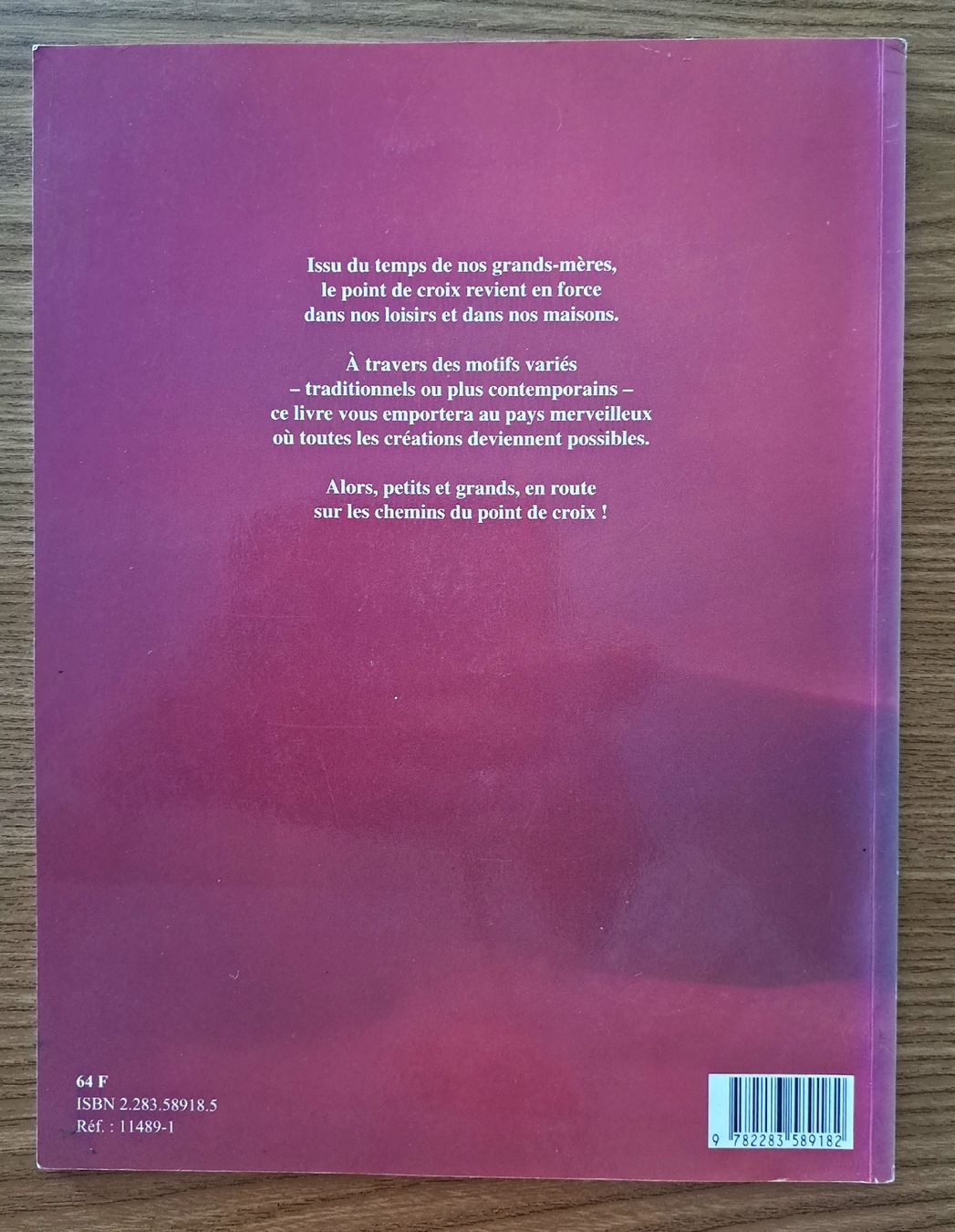 Libri: "Petits objets au point de croix" - DMC 1995 – Usato da Hauterive NE venduto da ali_vintage 1