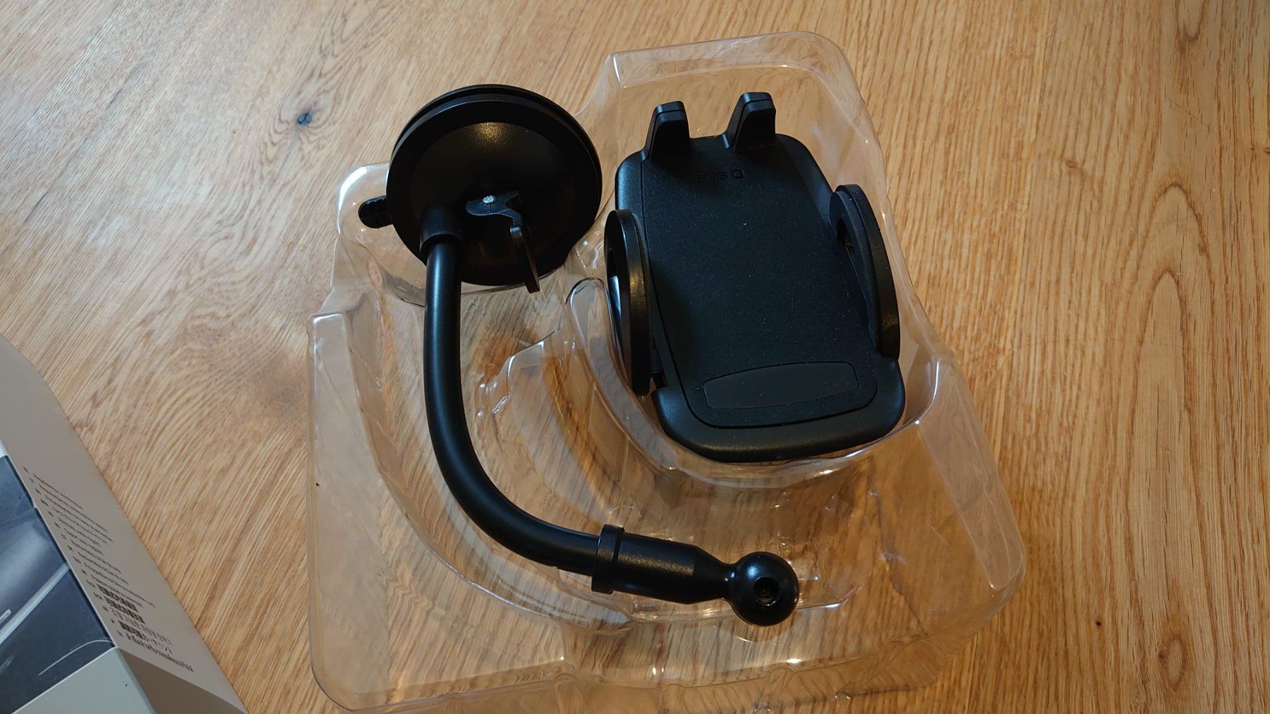 Staffe: SBS Universal Frontscheibe Handyhalterung – Usato da Toffen venduto da daenuu 2