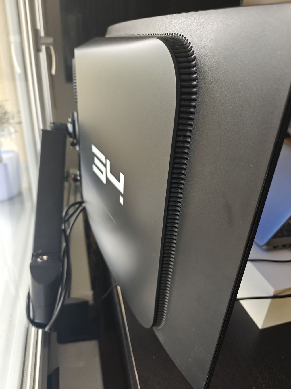 Alienware Monitor: Alienware AW3423DWF 34" Curved QD-OLED – Usato da Hochfelden venduto da bis_v5lb 2