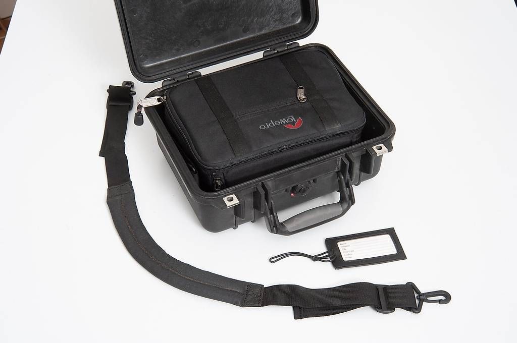 Lowepro Valigie: Lowepro Genuine Pelican case – Nuovo (secondo la descrizione) da Lausanne venduto da Phlox02 4