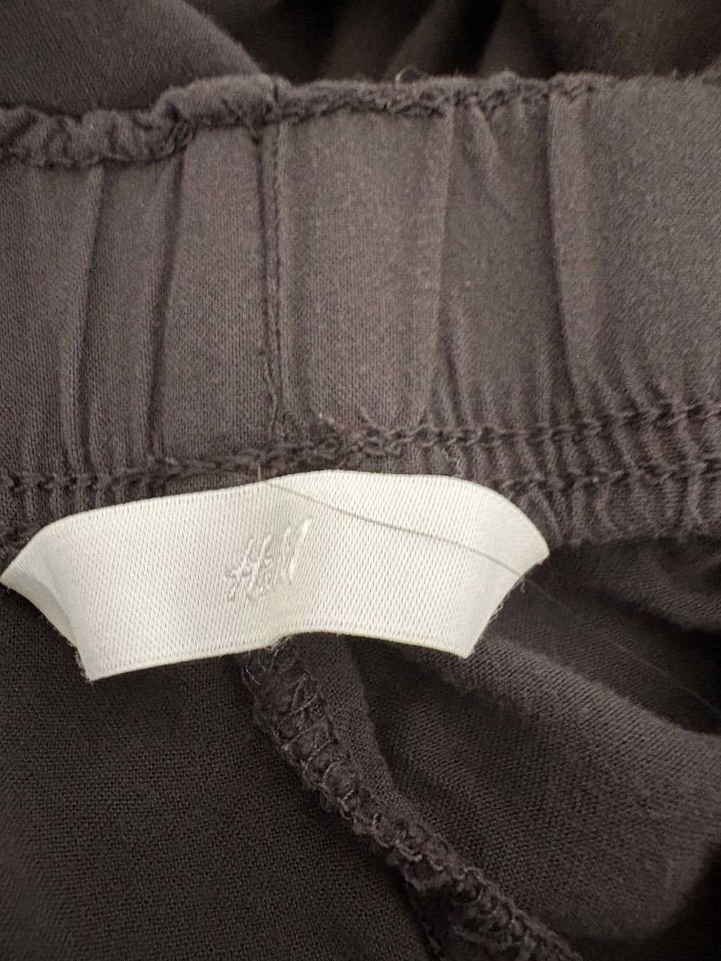 H&M Pantaloni: Hosen braun Grösse L 3/4 – Usato da St.Gallen venduto da Bigdisch 1