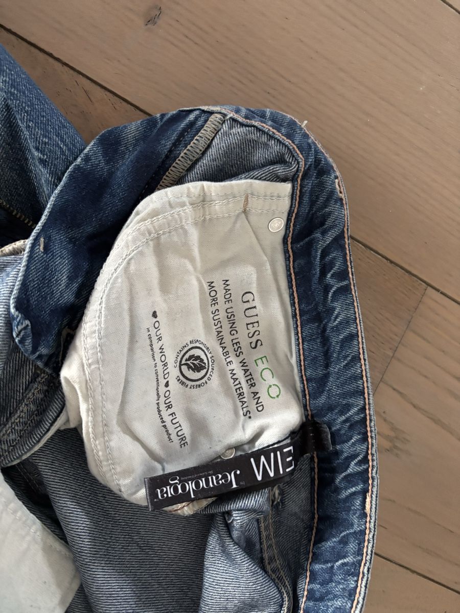 Guess Jeans: Jeans GUESS – Neu (gemäss Beschreibung) aus Corpataux von seniz 2