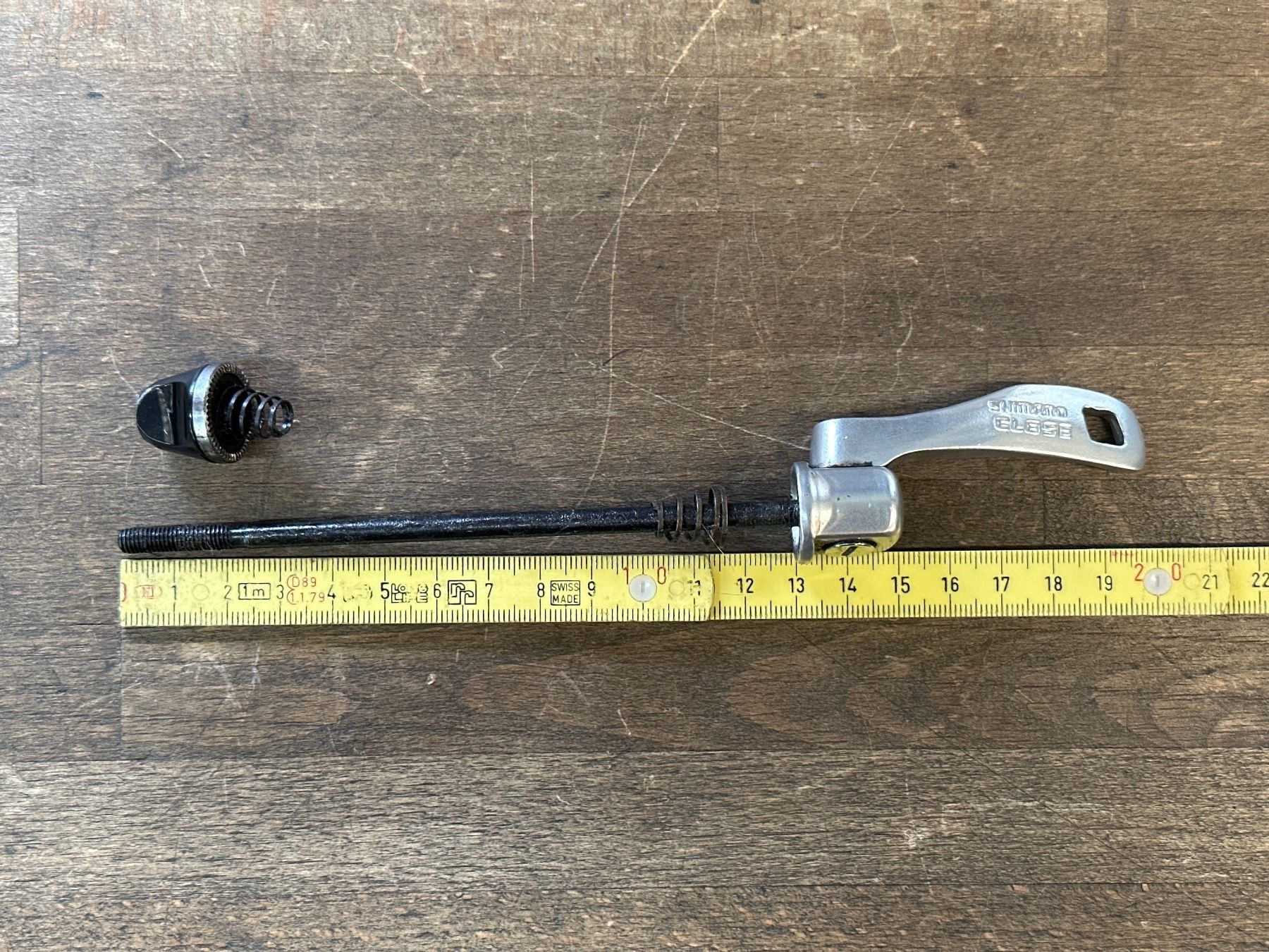 Shimano Pezzi di ricambio: Shimano Schnellspanner 129mm – Usato da Basel venduto da BICICLETTISTA