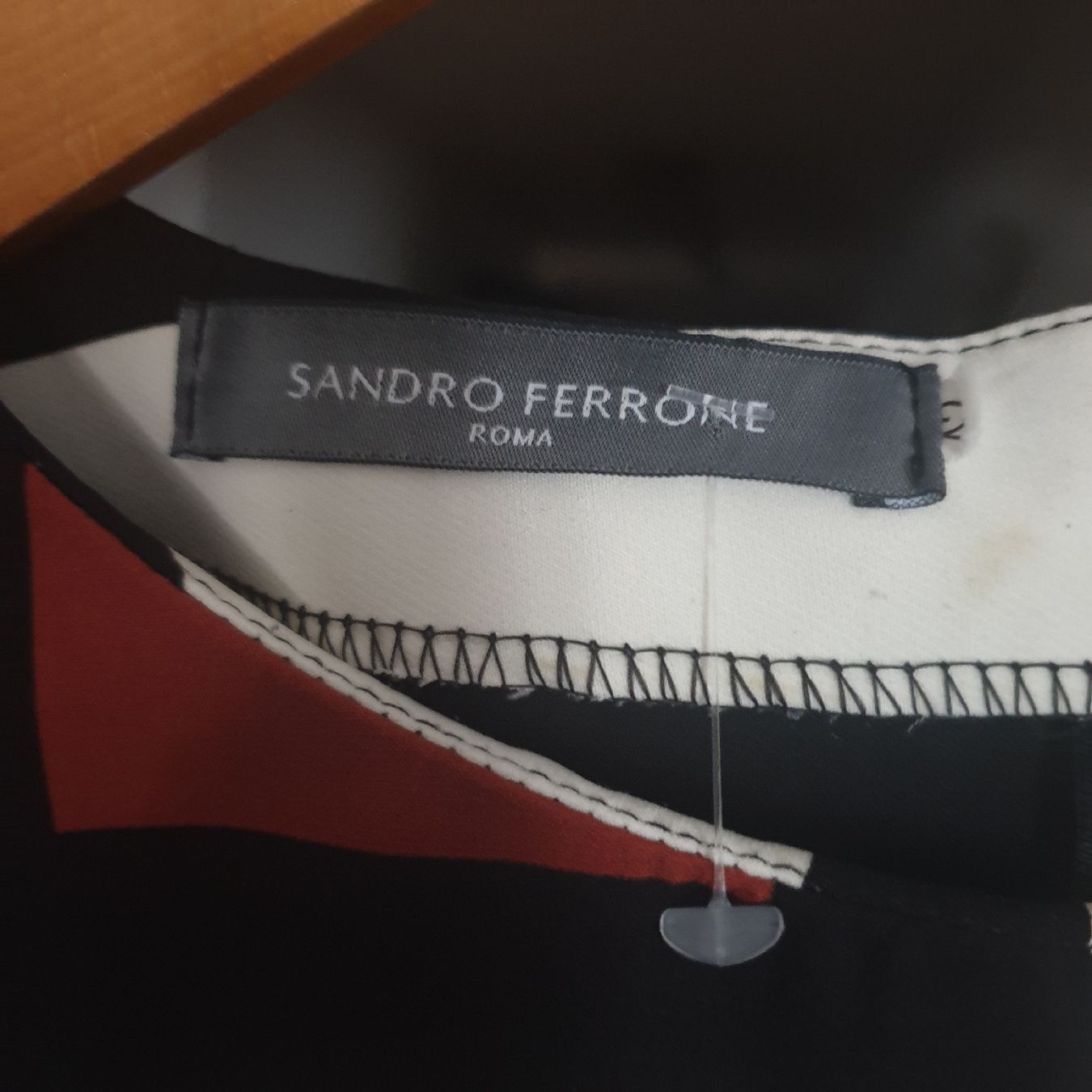 Robes: Sandro Ferrone schönes Kleid Gr. 36 – Neuf (Voir description) à Frenkendorf par Moon111 1