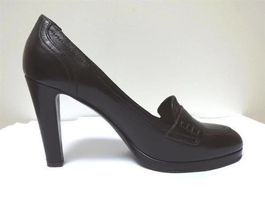 Neue Leder Pumps - braun - Grösse 38