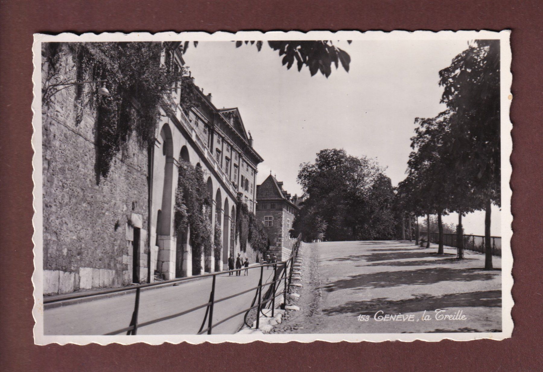 Ansichtskarten: GENEVE - La Treille - 1952 – Gebraucht aus Pully von nicecards-shop