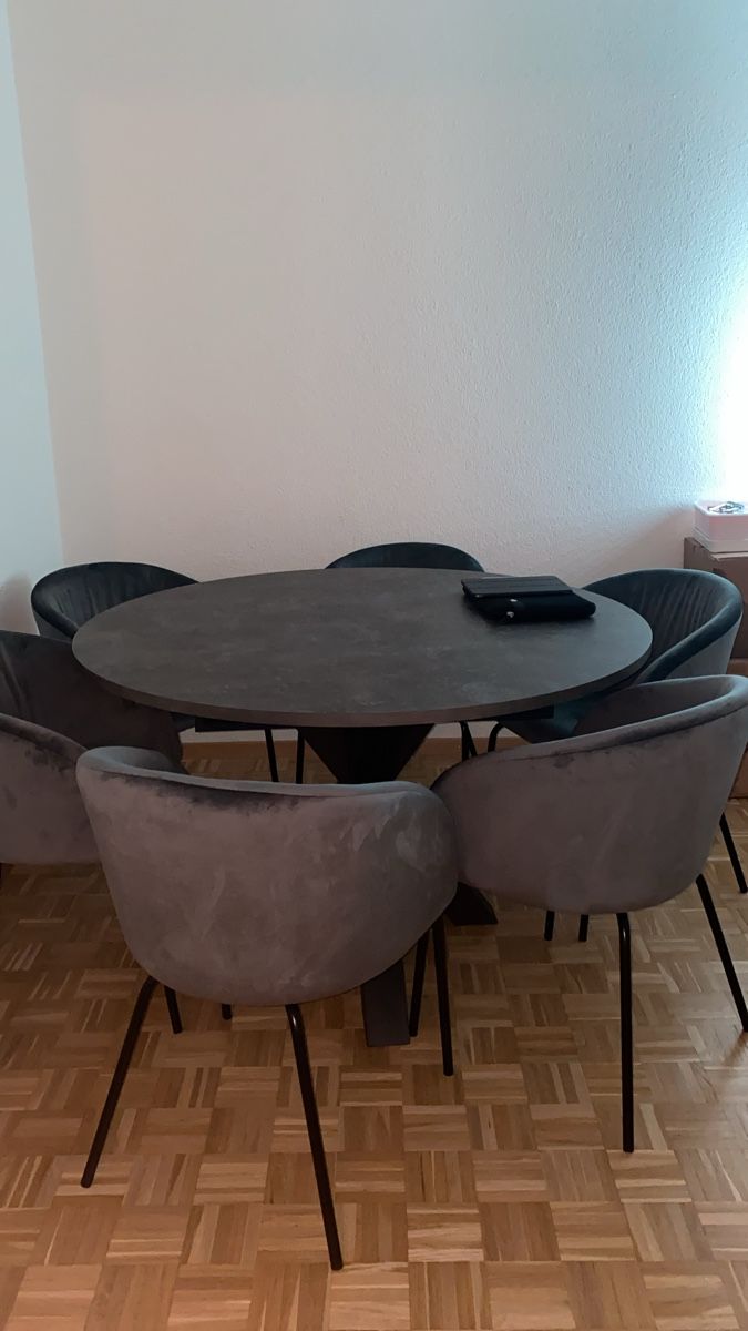 Livique Sedie: 6 Esszimmerstühle – Usato da Zürich venduto da siya404 2