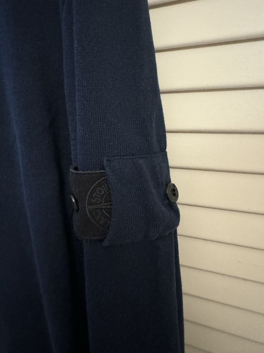 Stone Island Pullover & Sweatshirts: Stone Island Pullover Navy Blue – Gebraucht aus Zürich von Andriy_Zurich 2