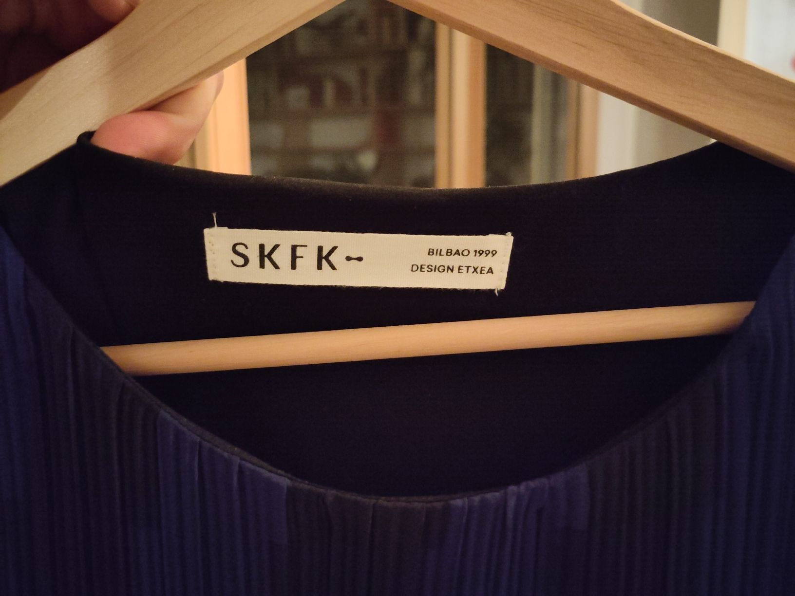 Kleider: Robe SFKFK – Gebraucht aus Fribourg von gen_h2q8 2