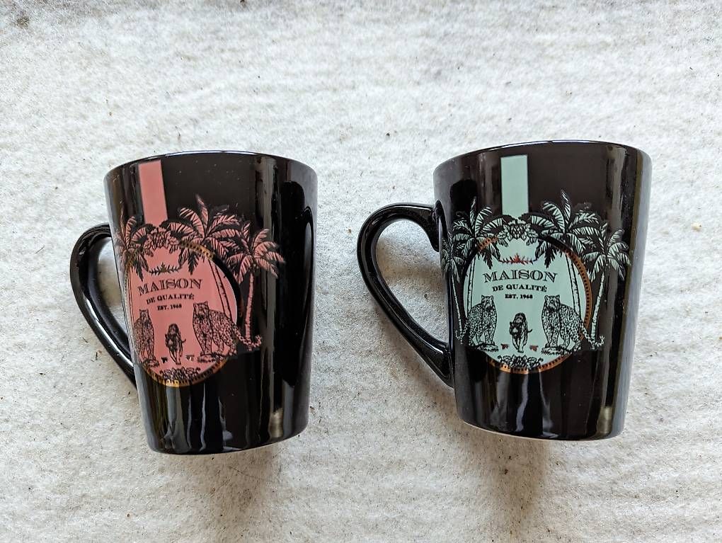 Tazze: Lot de deux mugs neufs – Usato da Chêne Bougeries venduto da guimzou 1