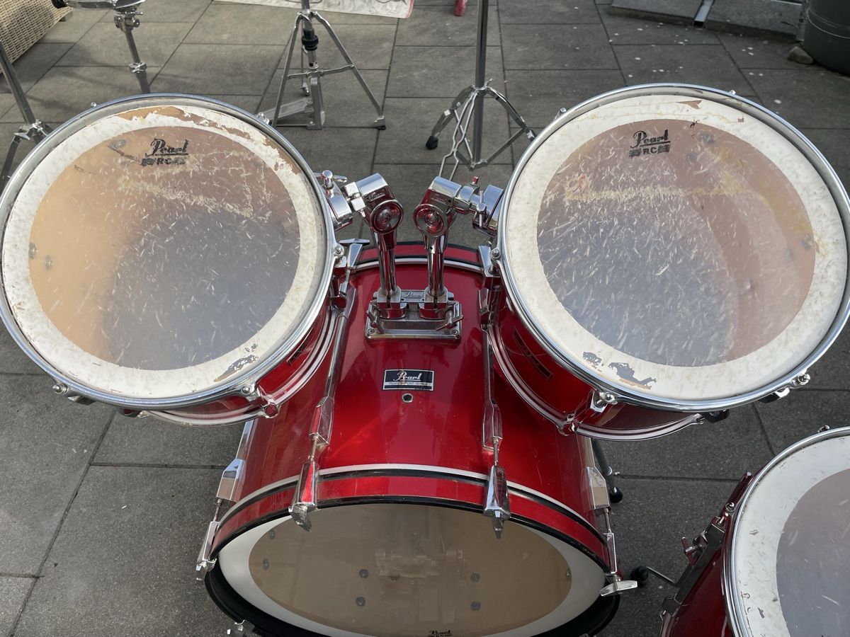 Strumenti musicali: Pearl Schlagzeug Komplettset rot – Usato da Utzigen venduto da fox_yn7n 7