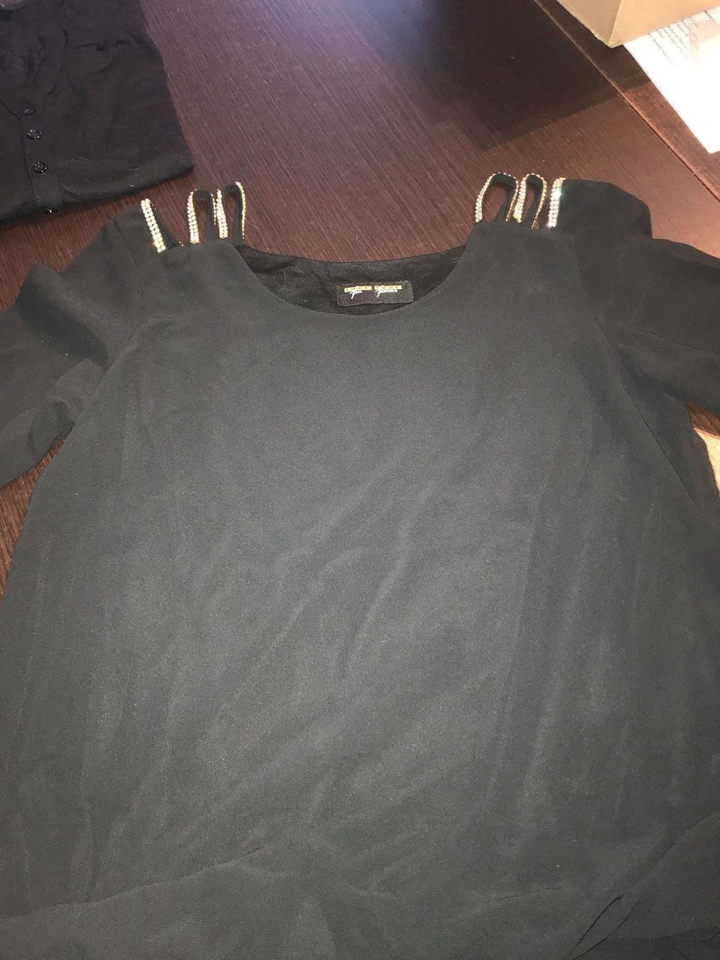 Chemisiers: Lot de pull chemise – Neuf (Voir description) à Domdidier par qatar1973 1