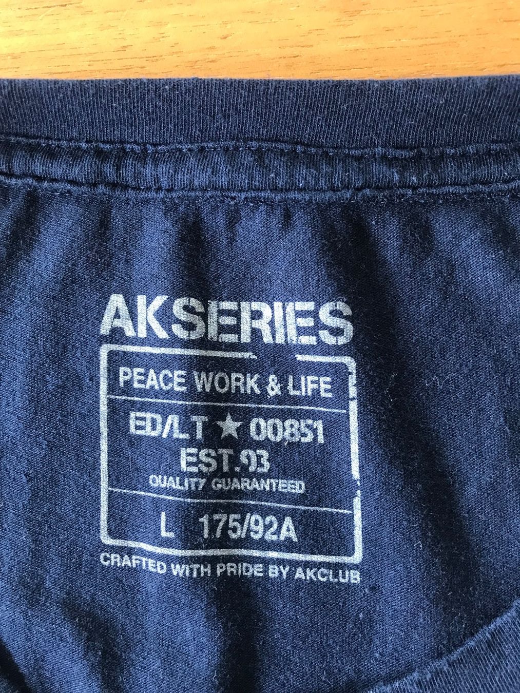 T-shirt: Akseries - T-Shirt - Gr L – Usato da Unteraegeri venduto da weber588 1