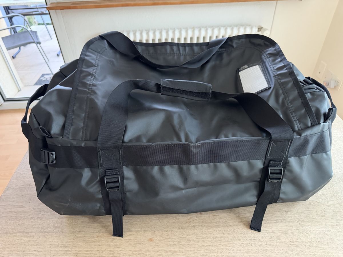 North Face Borse: The North Face · BASE CAMP DUFFEL - L – Nuovo (secondo la descrizione) da Meierskappel venduto da Ticino-Girl 2