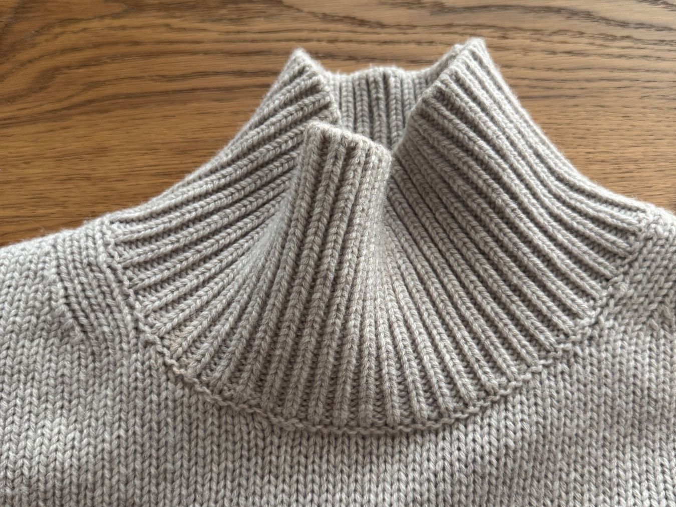 Cos Maglioni & Felpe: Pullover COS, 100% Wolle, Grösse M – Nuovo (secondo la descrizione) da Wald ZH venduto da _seraina 1