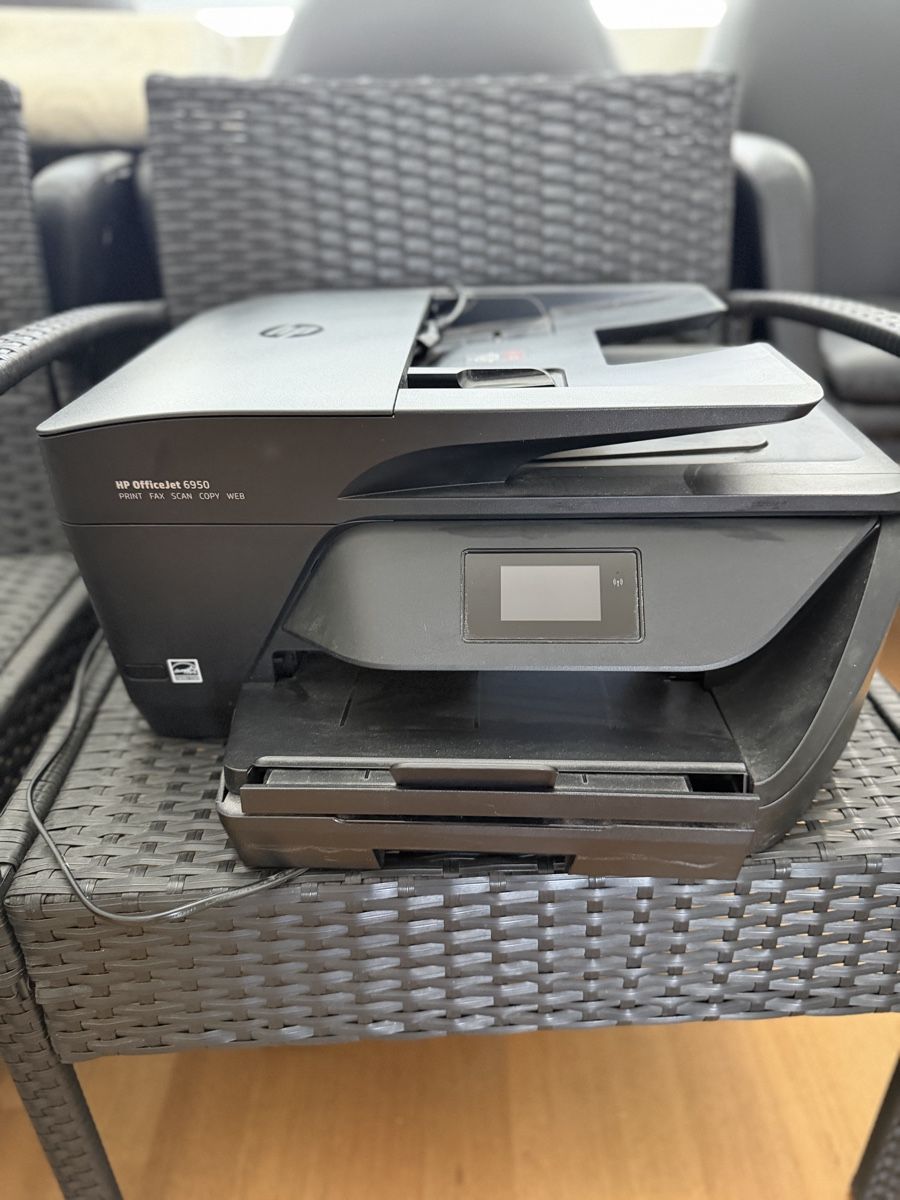 Stampanti: HP Officejet 6930 – Usato da Zürich venduto da kadir58