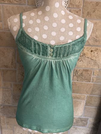 Nile Atelier edles sommerliches Top, Grösse XS, grün