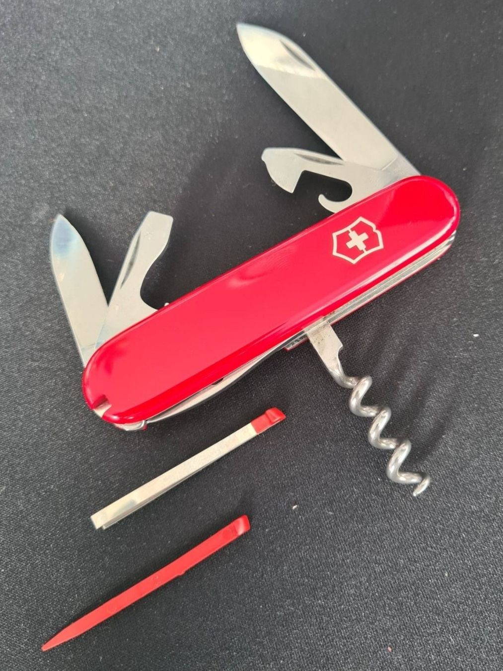 Victorinox Taschenmesser: Victorinox Sackmesser – Gebraucht aus Bern von Respirit