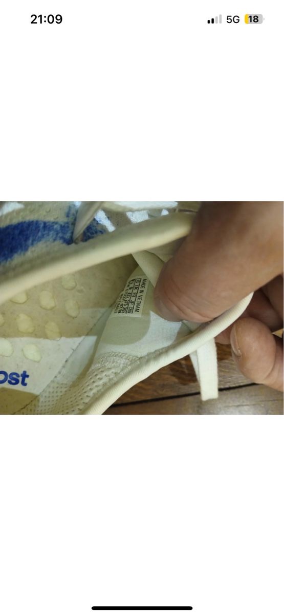 Scarpe da uomo: Adidas R1 NMD – Nuovo (secondo la descrizione) da Dietikon venduto da Ute7092 7