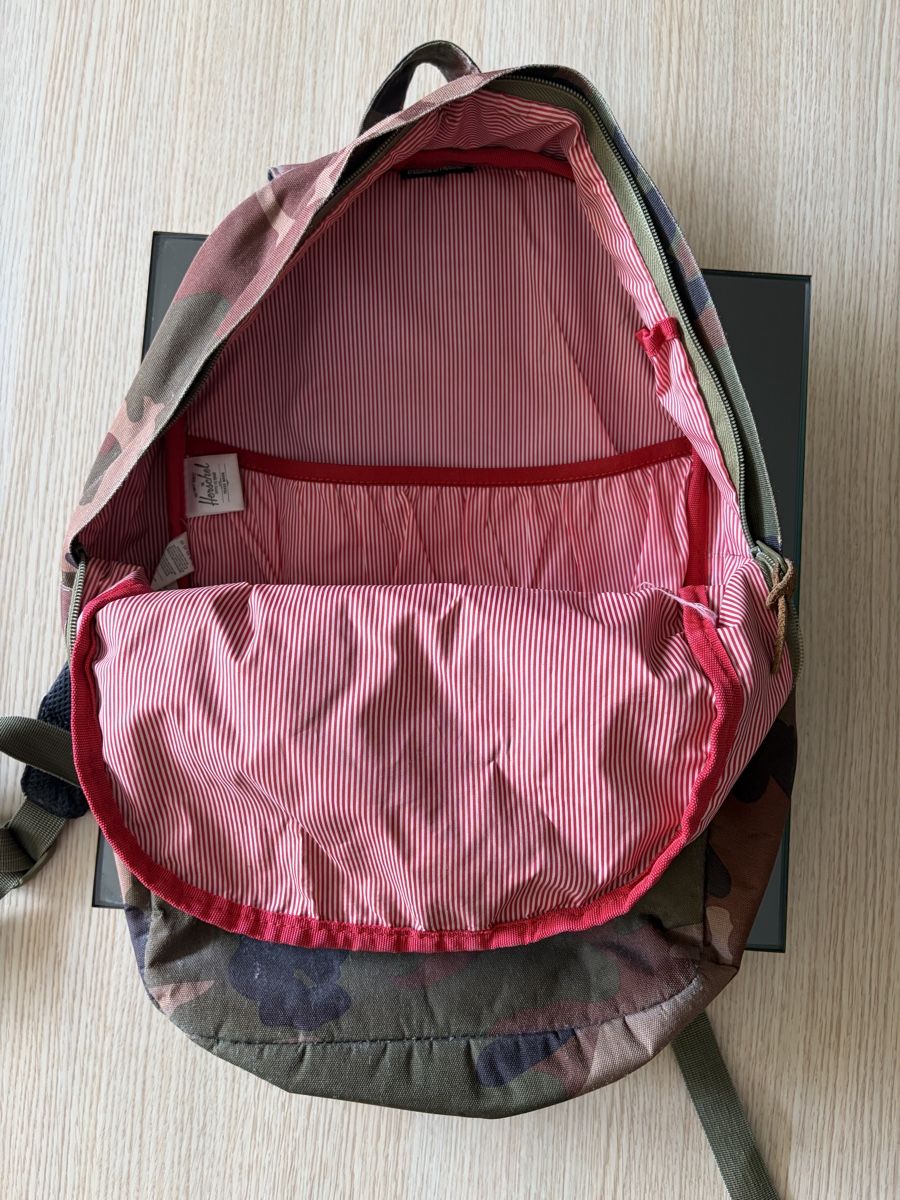 Herschel Zaini: Sac à dos Hersel – Usato da Genève venduto da jjs_5gm6 1