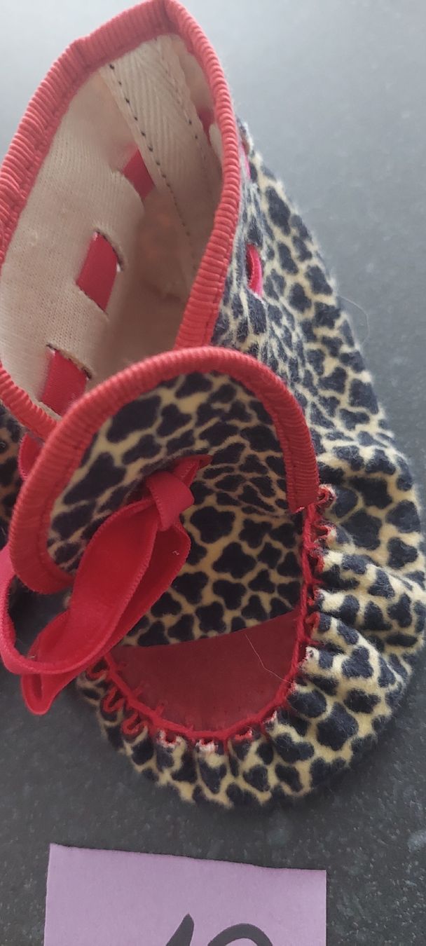 Scarpe per ragazzi: Tiegerfinkli  – Nuovo (secondo la descrizione) da Muri AG venduto da nindo1 7