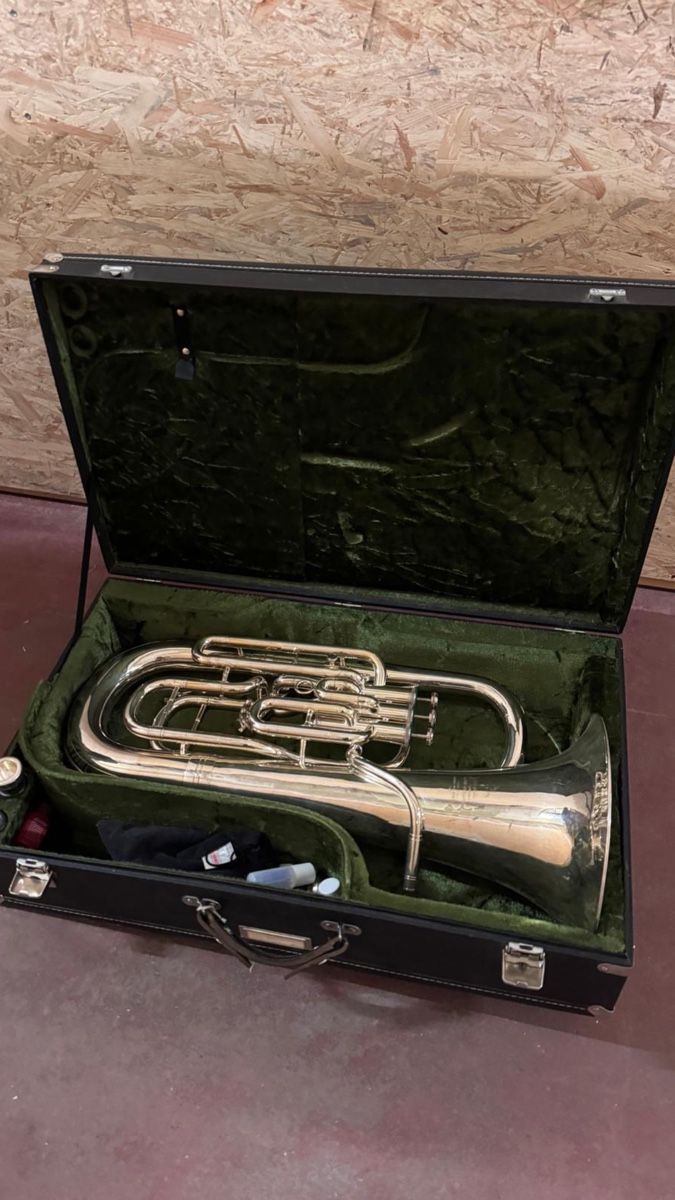 Instruments de musique: Euphonium und Silent Brass – D'occasion à Laupen ZH par jejasti73