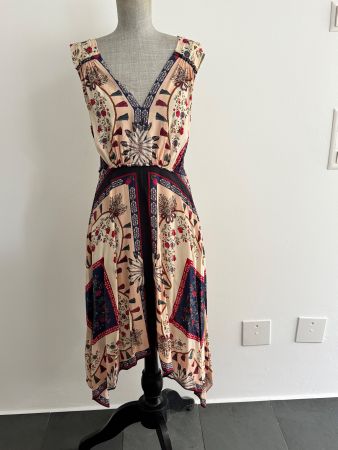 Sommerkleid von Sandro in Grösse 38