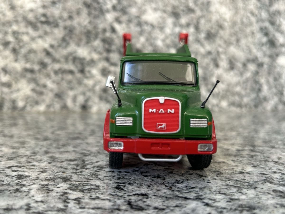 Modellbausätze & Standmodelle: MAN Welaki , 1:50 – Gebraucht aus Horw von Tigercat635 2