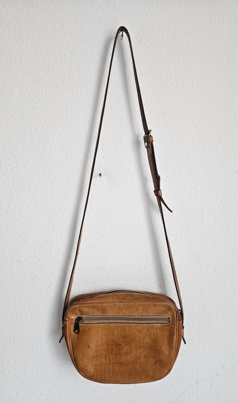 Bree Borse da donna: *BREE * Leder Umhängetasche – Usato da Bronschhofen venduto da David80 7
