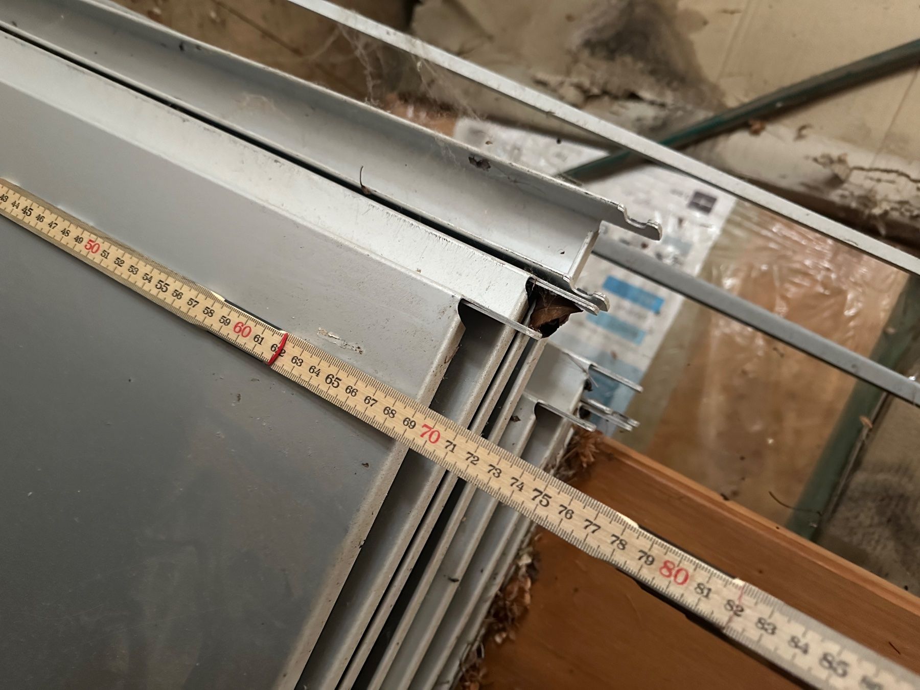 Scaffali: Regalsystem Reganic 9000, Alu Gestell – Usato da Liebistorf venduto da Simi. 7