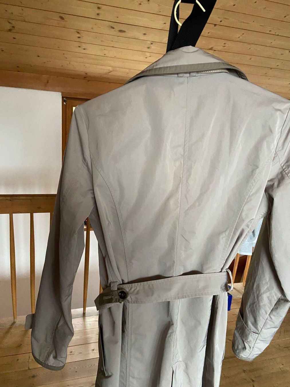Cappotti: Trenchcoat von Mabrun – Nuovo (secondo la descrizione) da Planken venduto da oeh_g7xb 1