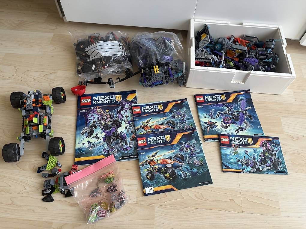 Lego Kit di costruzioni: Lego Nexo Knights Set – Usato da Thayngen venduto da xelera 1
