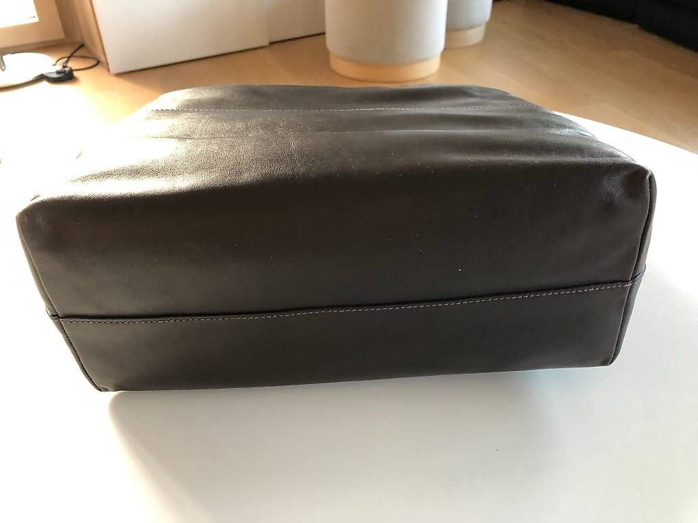 Sacs femmes: Sac Miu Miu – D'occasion à Pully par Geraldine10 2