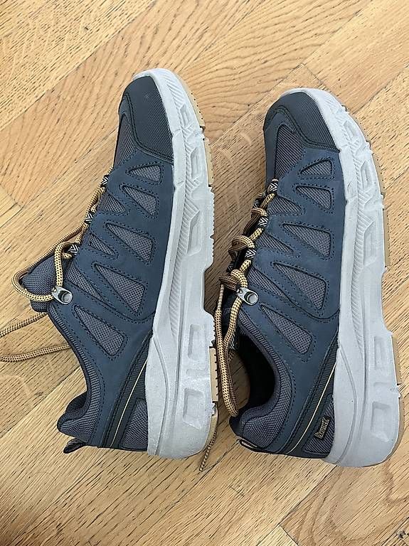 Scarpe da uomo: Ungetragene Landrover Wanderschuhe (Gr. 42) – Usato da Wädenswil venduto da esp_z8tb 3