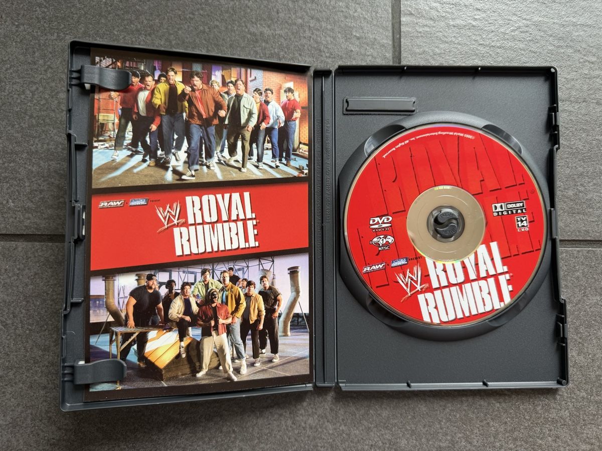 Tutti i DVDs: WWE Royal Rumble 2005 DVD – Usato da Zürich venduto da cENS0R 2