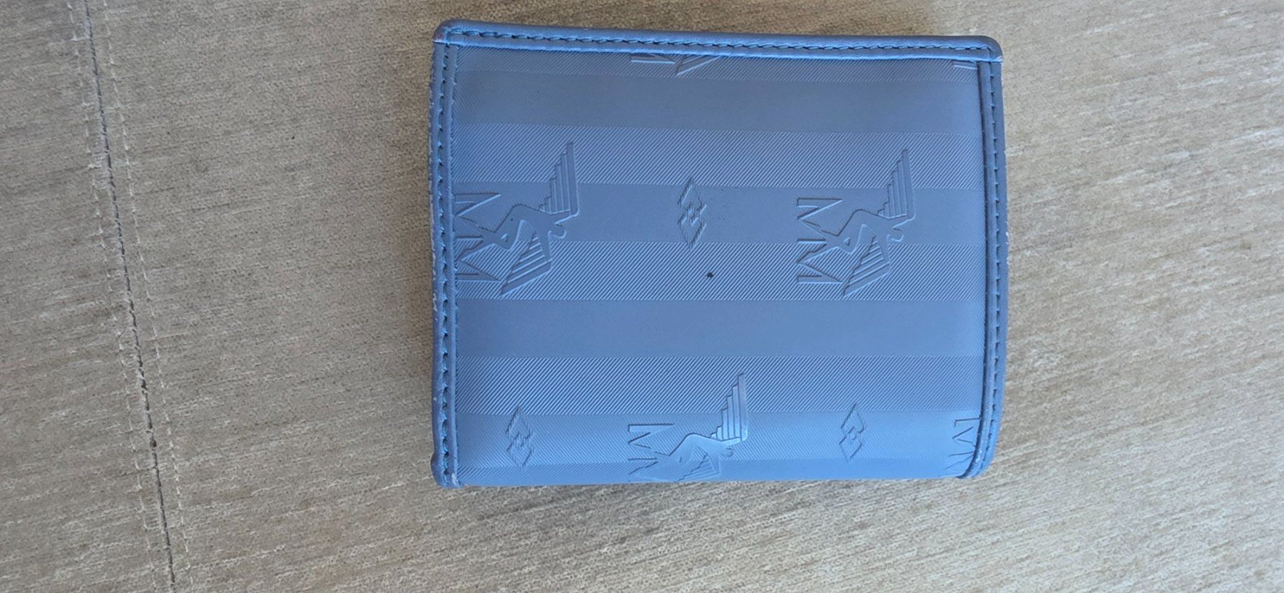 Maison Mollerus Portafogli: Maison Mollerus Geldbörse, hellblau... – Usato da Gränichen venduto da Namchii 1