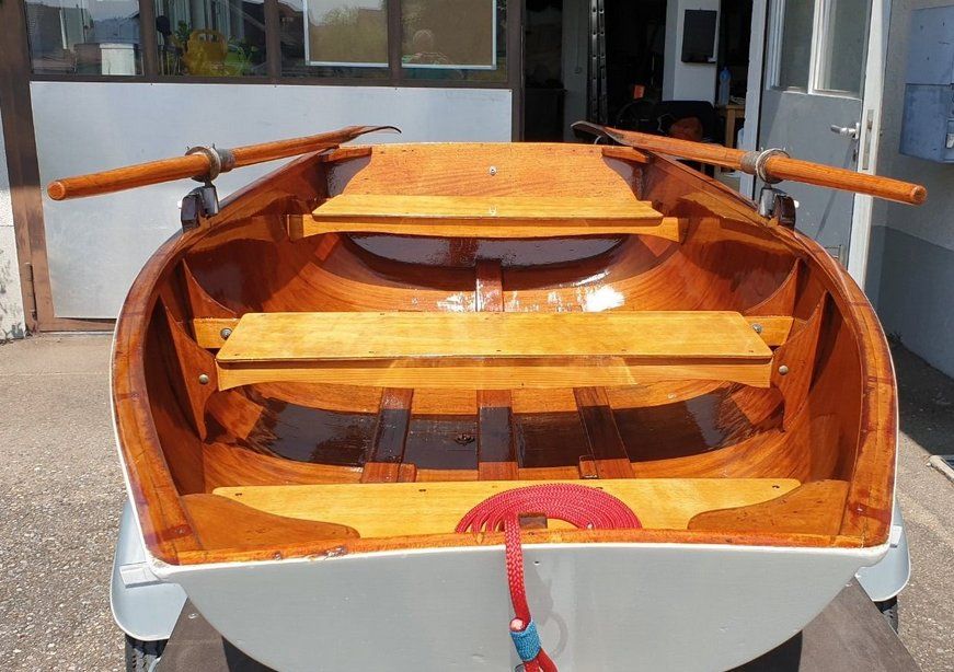 Gommoni, kayak & canoe: Ruderboot / Dinghi Knorr eine absolute Rarität – Usato da Oberhofen am Thunersee venduto da Noubody1