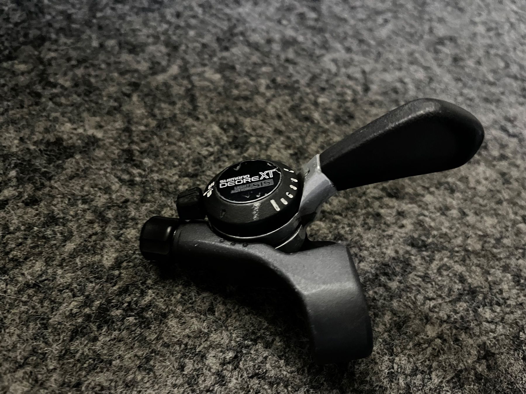 Shimano Pezzi di ricambio: Shimano XT Daumen Schalthebel – Usato da Mühlethurnen venduto da Kolly225 2