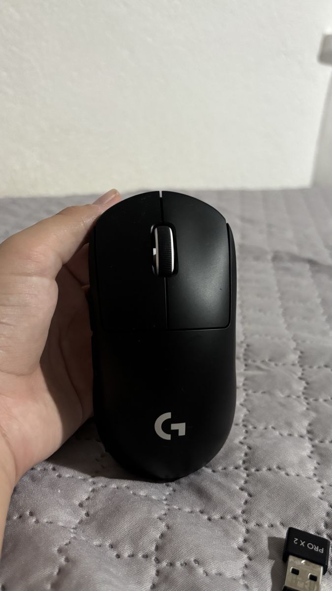 Logitech Mouse: Souris logitech g pro x superlight 2 – Nuovo (secondo la descrizione) da Bouveret venduto da hav_2xyc