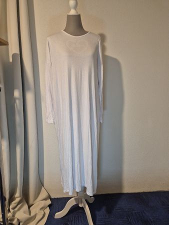 Damen Kleid Refka weiss langarm Grösse M oversise 