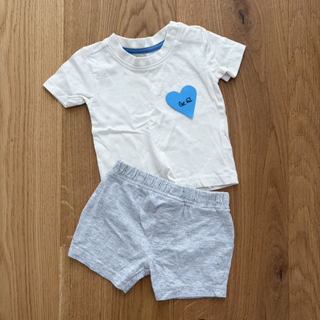 Sommer Set Gr. 62, Shirt und Shorts, Top Zustand! Baby