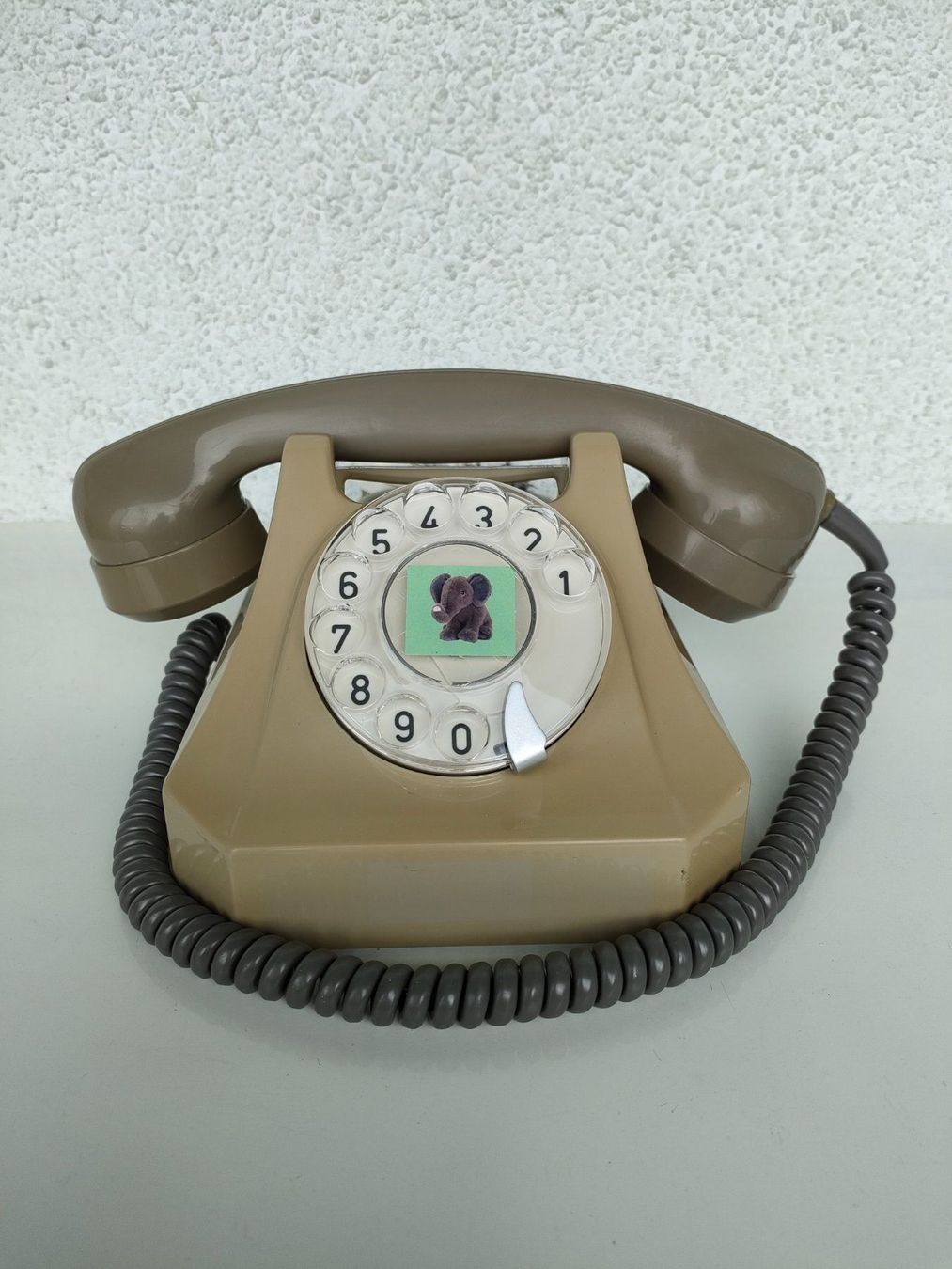 Telefone: Original Schweizer Telefon grün – Gebraucht aus Dietikon von Tucumano1981 2