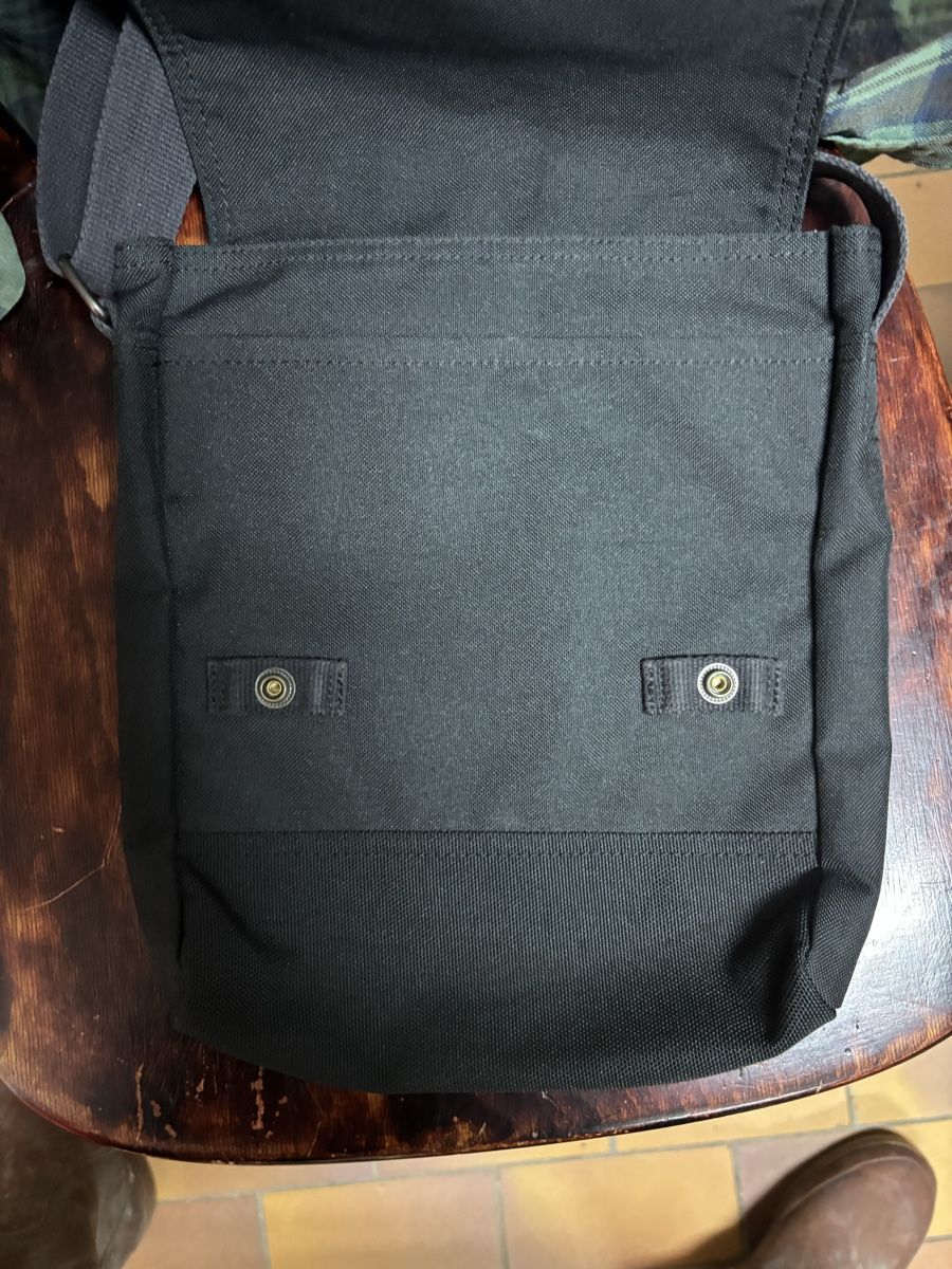 Carhartt Borse: Carhartt crossbody bag – Nuovo (secondo la descrizione) da Morges venduto da Brunocunha05 2