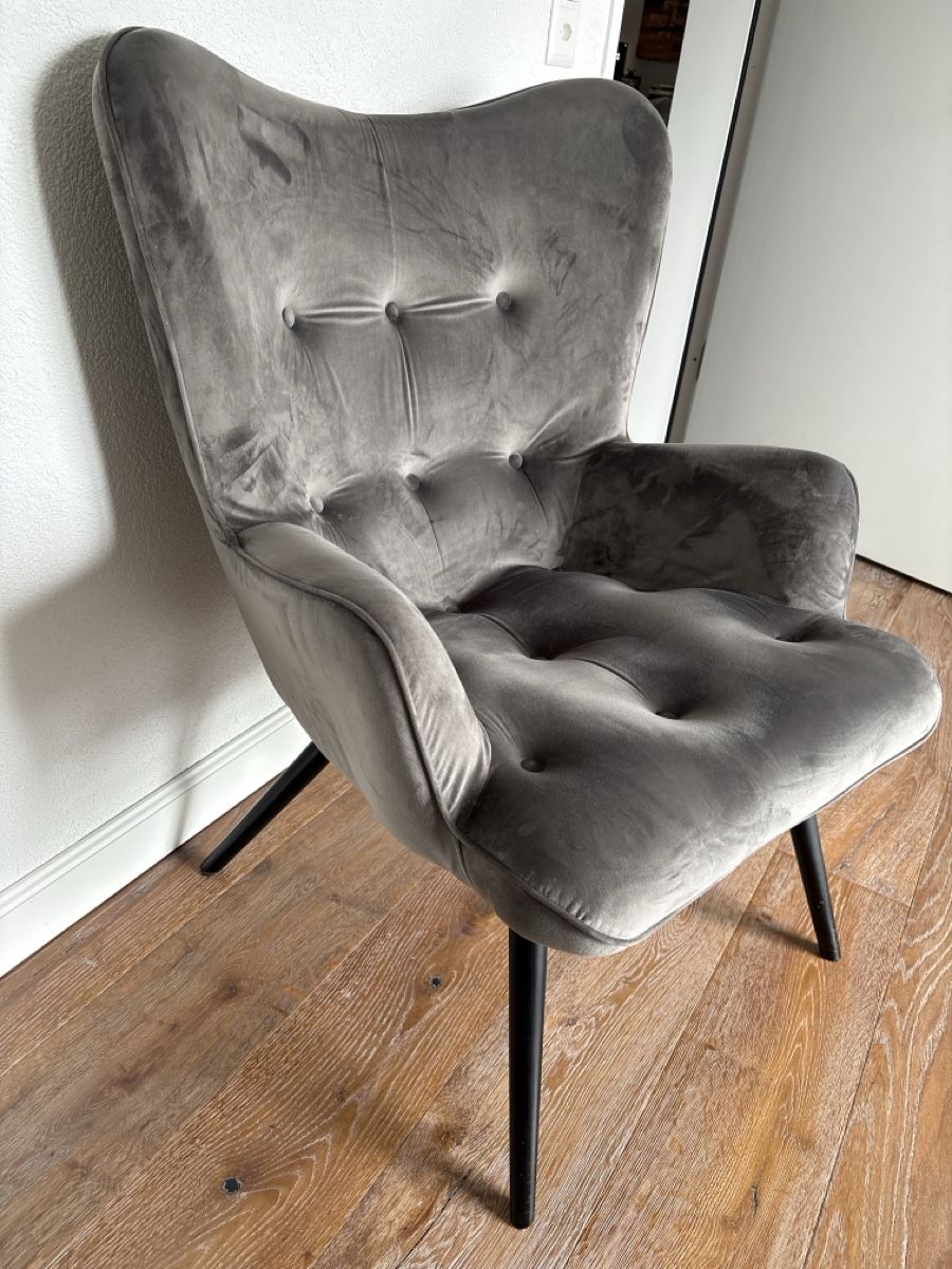 Kare Poltrone: Kare Design Sessel Vicky Samt Grau – Usato da Uitikon Waldegg venduto da Tatawlk 1