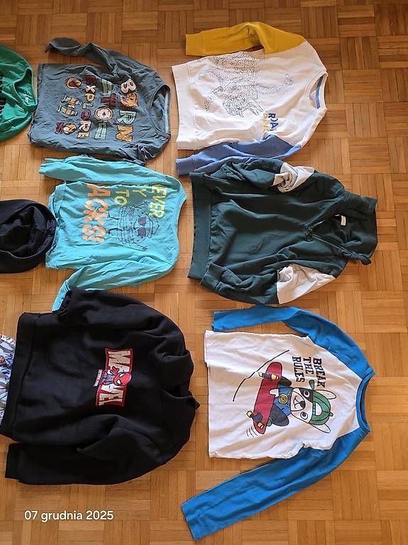 Lotti & Set di vestiti: Kleider Pulli Hosen Grösse 128 – Usato da Rütihof venduto da martyyyyy 2