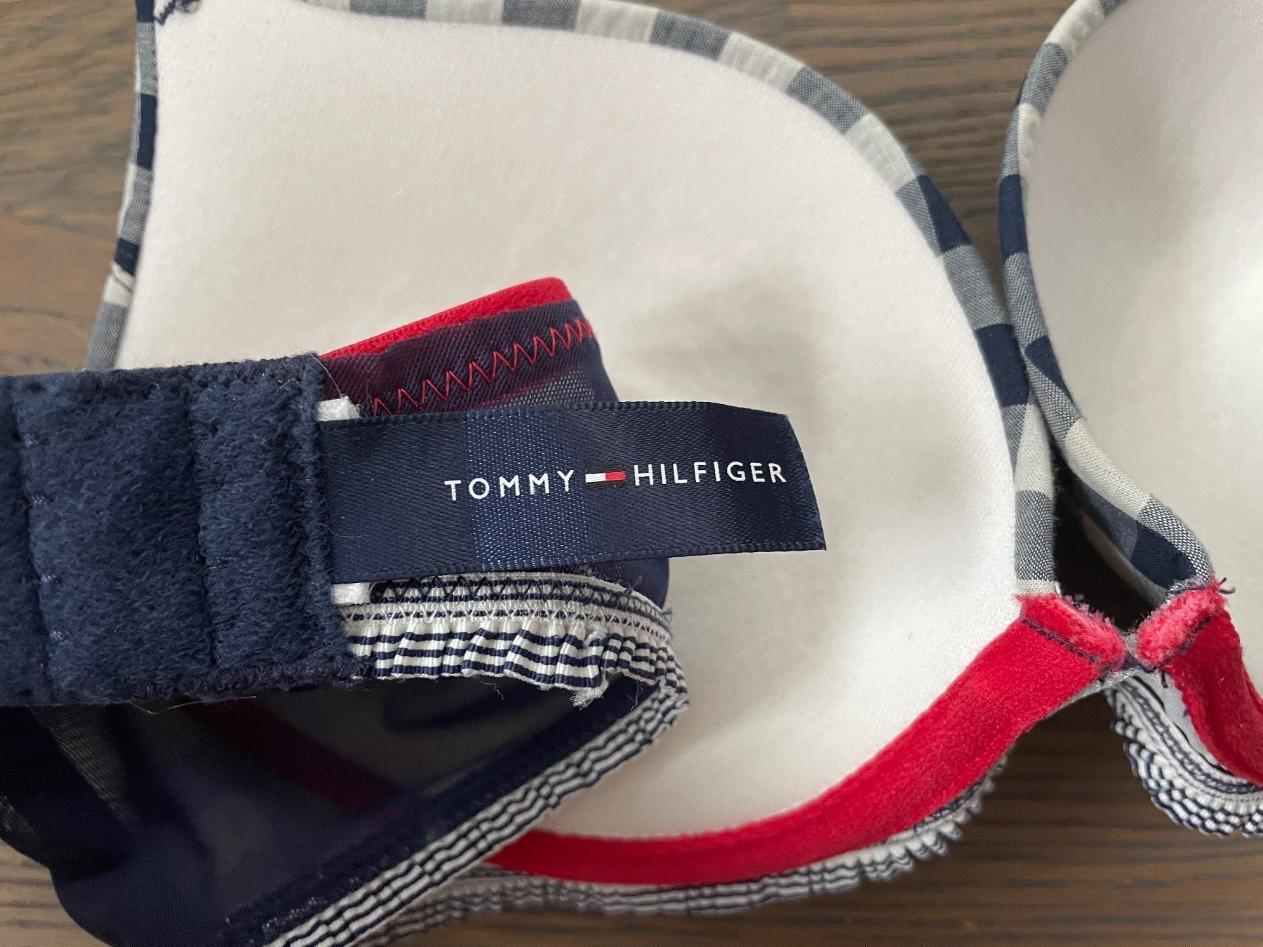 Tommy Hilfiger Sonstige Unterwäsche: Tommy Hilfiger BH + Unterhose – Neu (gemäss Beschreibung) aus Mühlethurnen von Fudoshin1 7