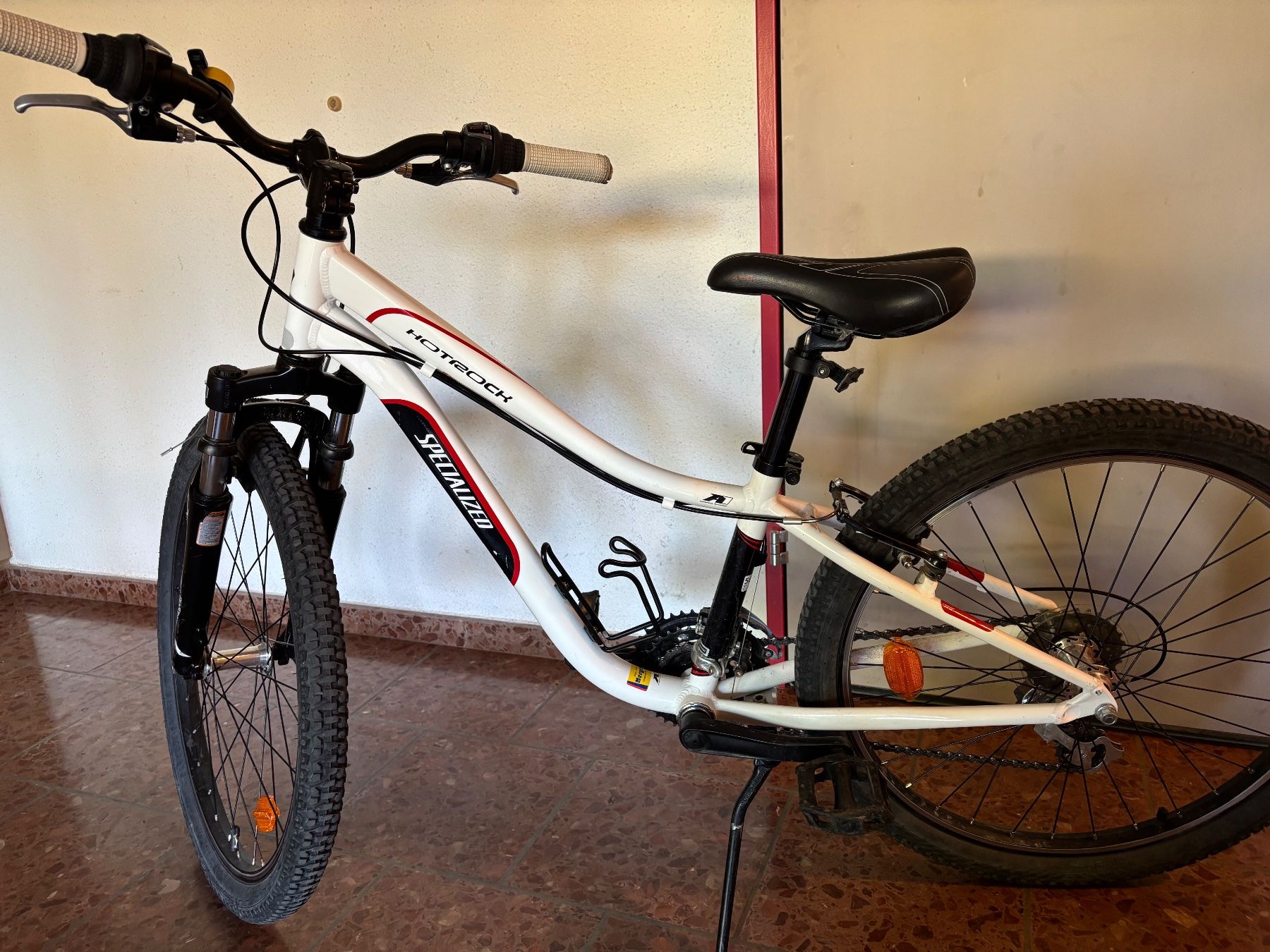 Specialized Velos: Kindervelo Specialized – Gebraucht aus Zürich von tinde