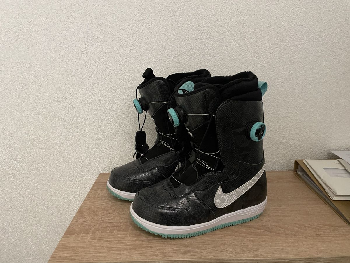 NIKE スノーボードブーツ　ZF1 X BOA NIKE スノーボード ブーツ BOA 29cm｜Yahoo!フリマ（旧PayPay